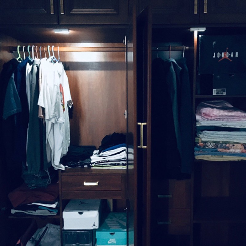 led衣柜灯感应灯开门亮宿舍鞋柜智能电池无线铰链鱼缸橱柜收纳箱