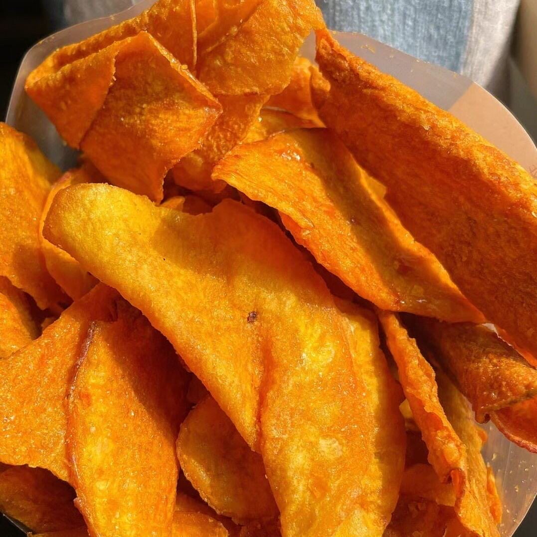 红薯地瓜片无糖轻食代餐薯片低脂小零食健身低卡粗粮非油炸无糖