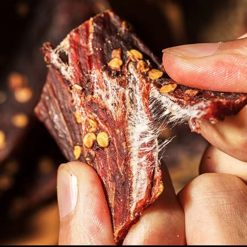 牛肉干四川特产风干牛肉250克青藏风味特产网红麻辣解馋饱腹零食