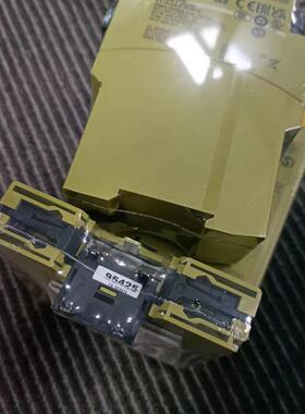 PILZ 751104 PNOZ s4 C 24VDC  n/o 1 n/c安全继电器原装现货