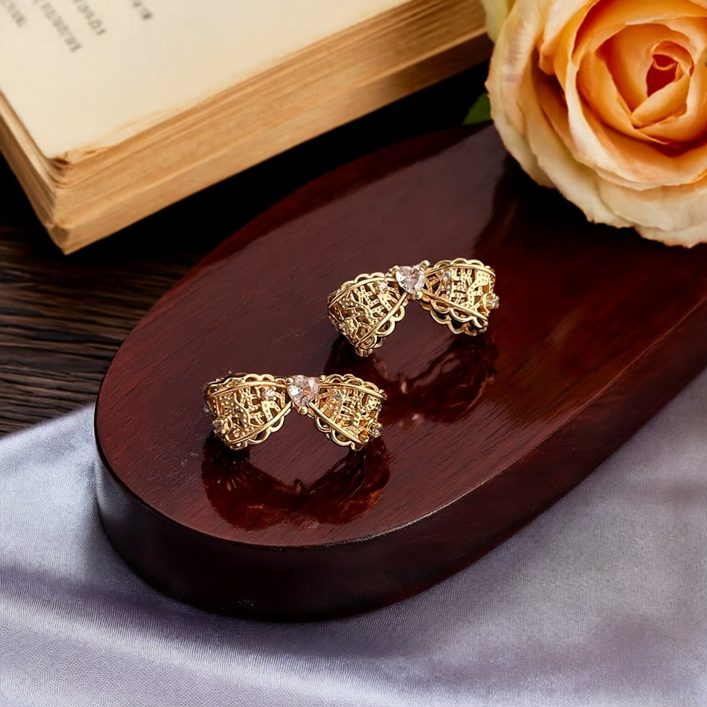 微镶锆石镂空蕾丝蝴蝶结耳钉