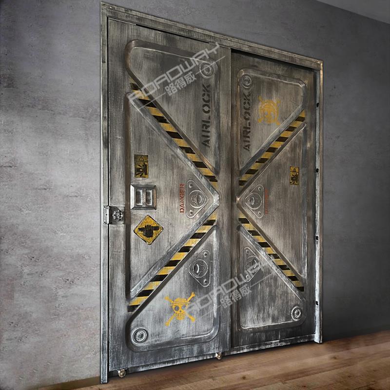 酒吧餐厅密室逃脱复古工业风推拉进户大门室内门 创意个性装饰品