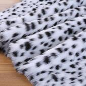 彷兽黑白斑点豹纹毛绒布料人造毛皮草服装 面料背景布地垫布