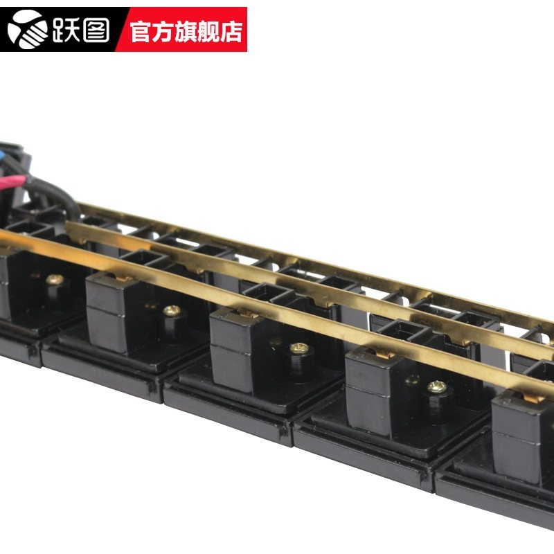 机柜PDU电源插座8-24位10A16A32A工业PDU排插SPD防雷开关按需定制