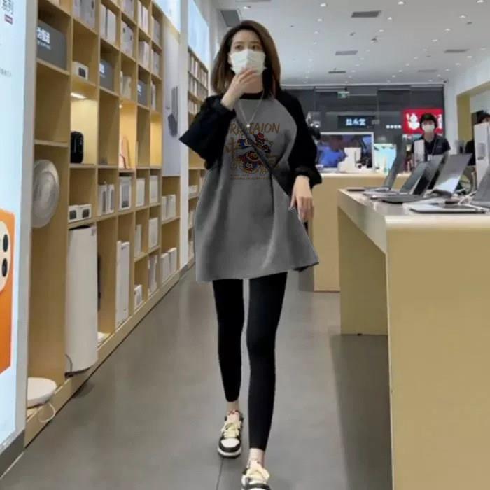 极速中长款长袖t恤女装秋冬季加绒内搭打底衫搭配鲨鱼裤的上衣遮