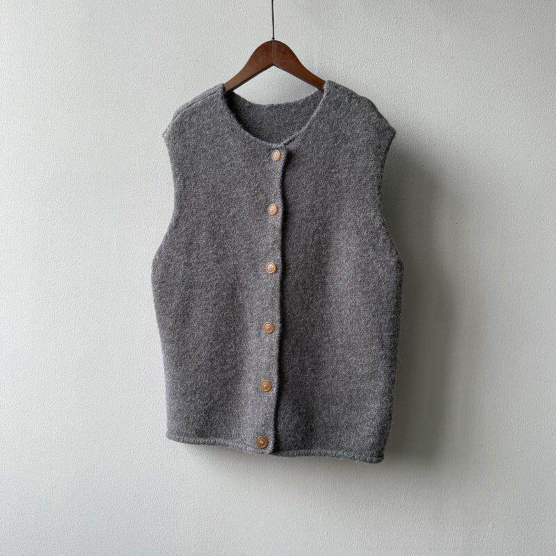 推荐宽松慵懒风休闲针织马甲女秋外穿时髦洋气毛衣背心高级感坎肩