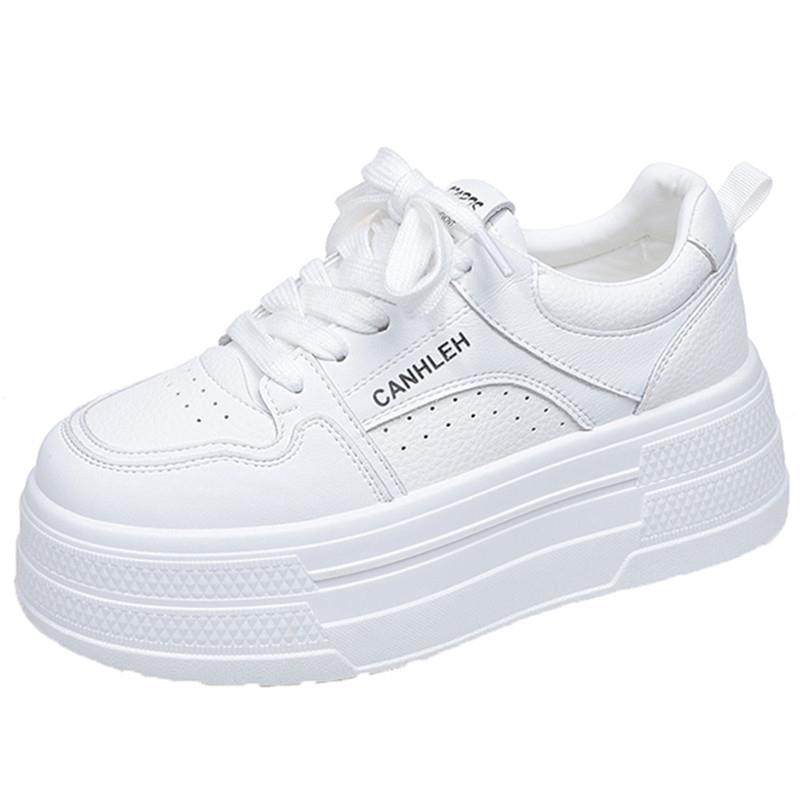 推荐厚底板鞋女款2025新款