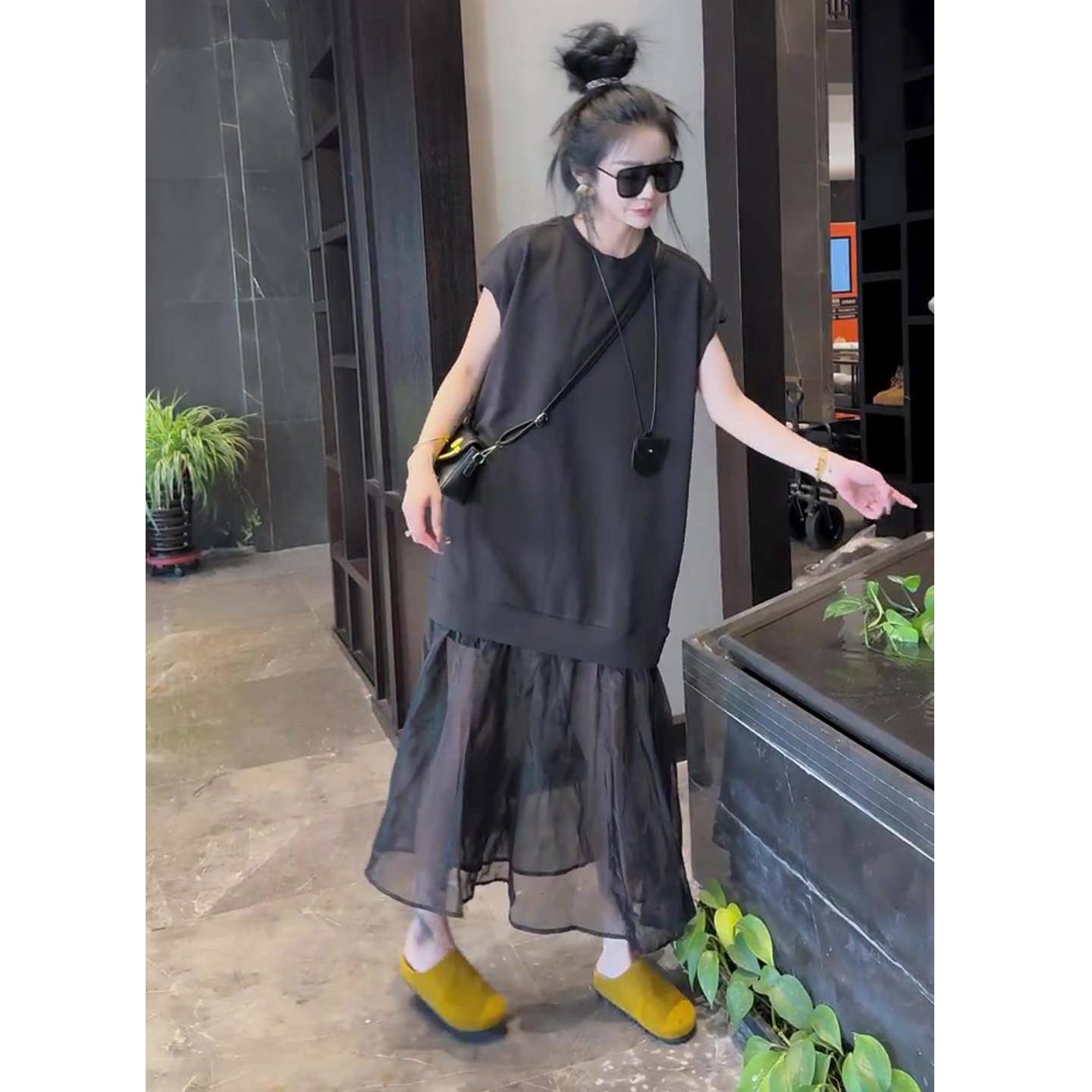 极速短袖拼接网纱连衣裙女2026春季新款设计感欧货休闲长裙爆款女
