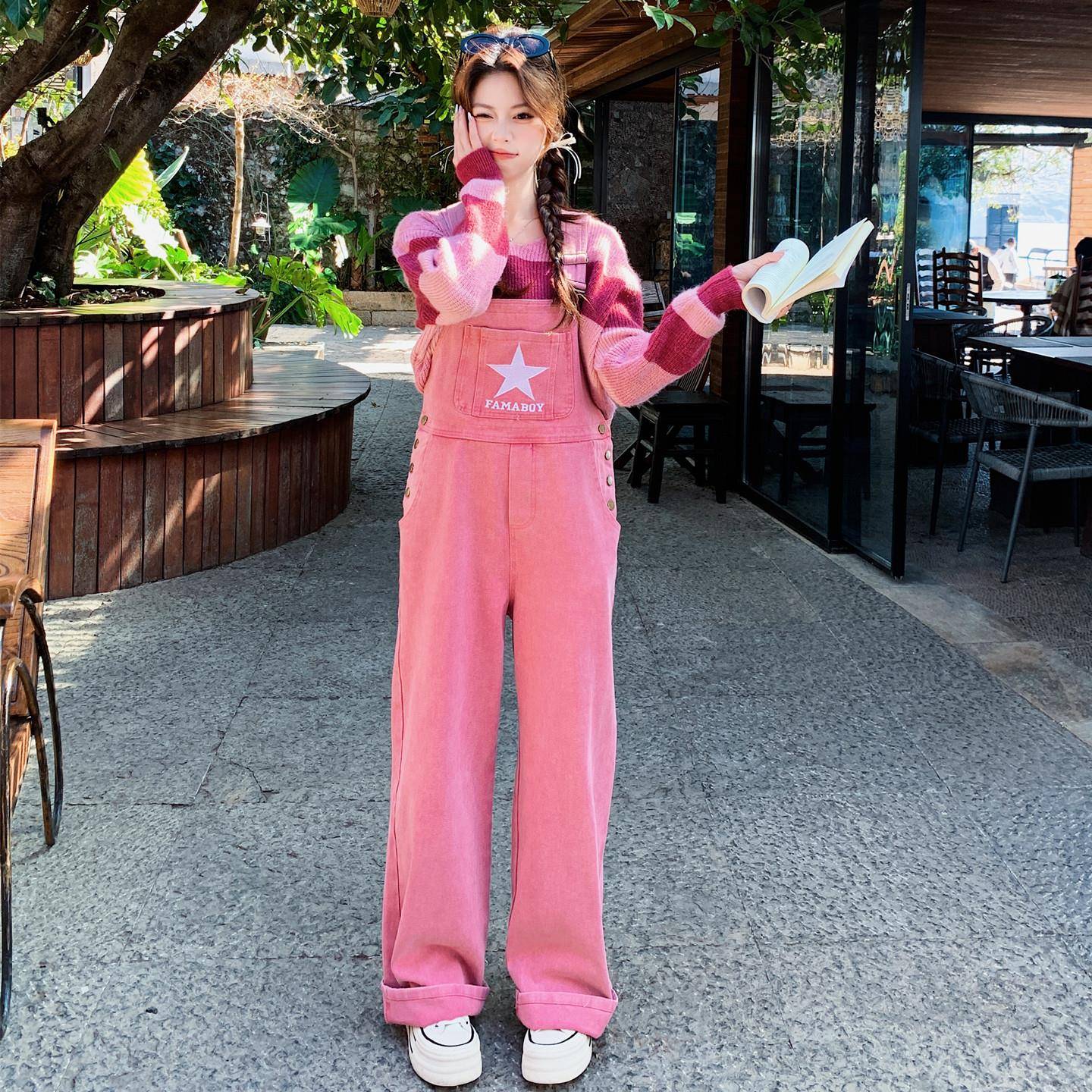 极速粉色甜美减龄星星工装背带裤长款休闲毛衣两件套女秋季新款连