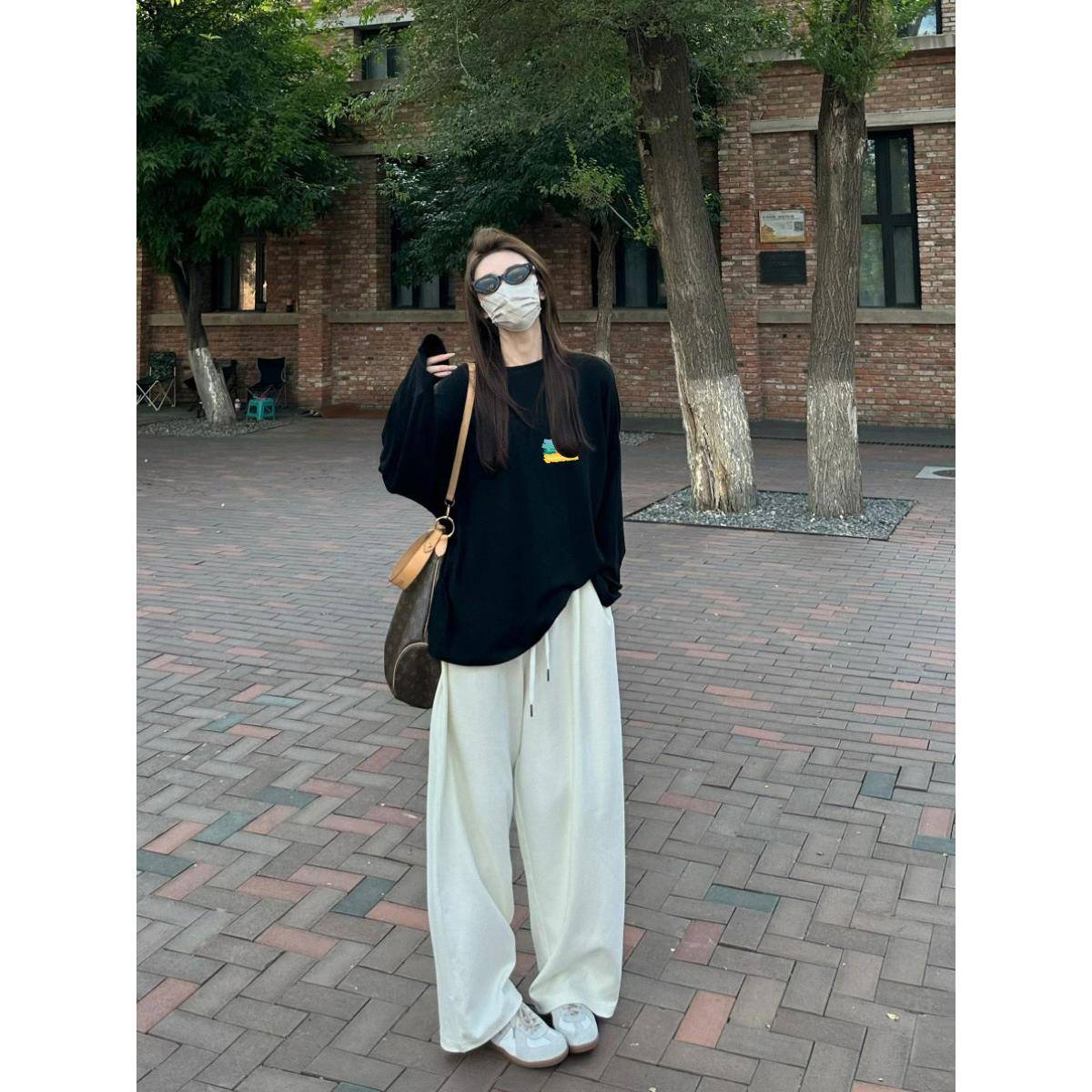 极速黑色正肩纯棉长袖t恤女装2026新款欧货秋冬季加绒内搭打底衫