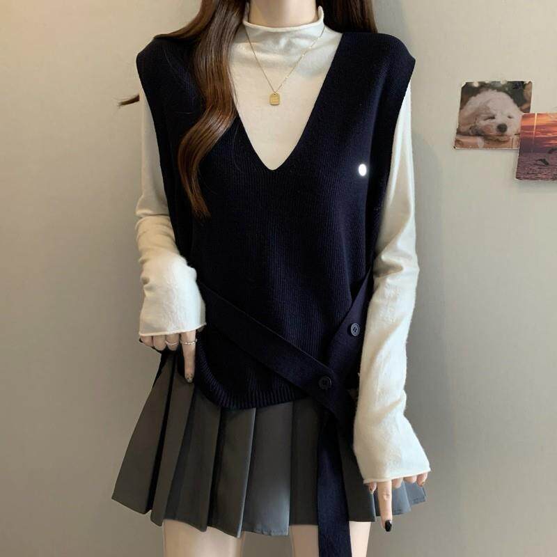 推荐高级感V领针织马甲背心女秋季大码胖mm收腰叠穿无袖毛衣坎肩