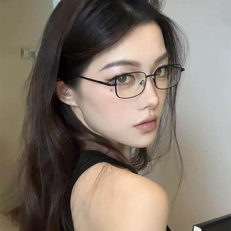 纯欲麻辣女教师眼镜复古金
