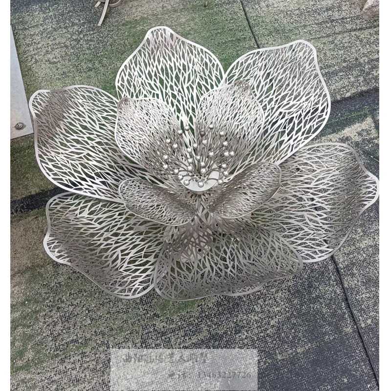 不锈钢仿真抽象铁艺荷花莲花镂空庭院装饰水景雕塑.花园林摆件