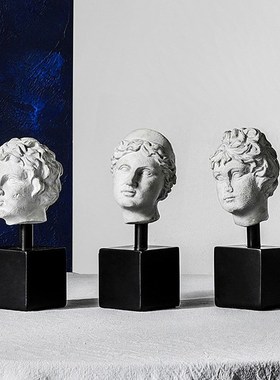 北欧复古大卫人物残缺半身像马头雕塑摆件样板间客厅玄关艺术饰品