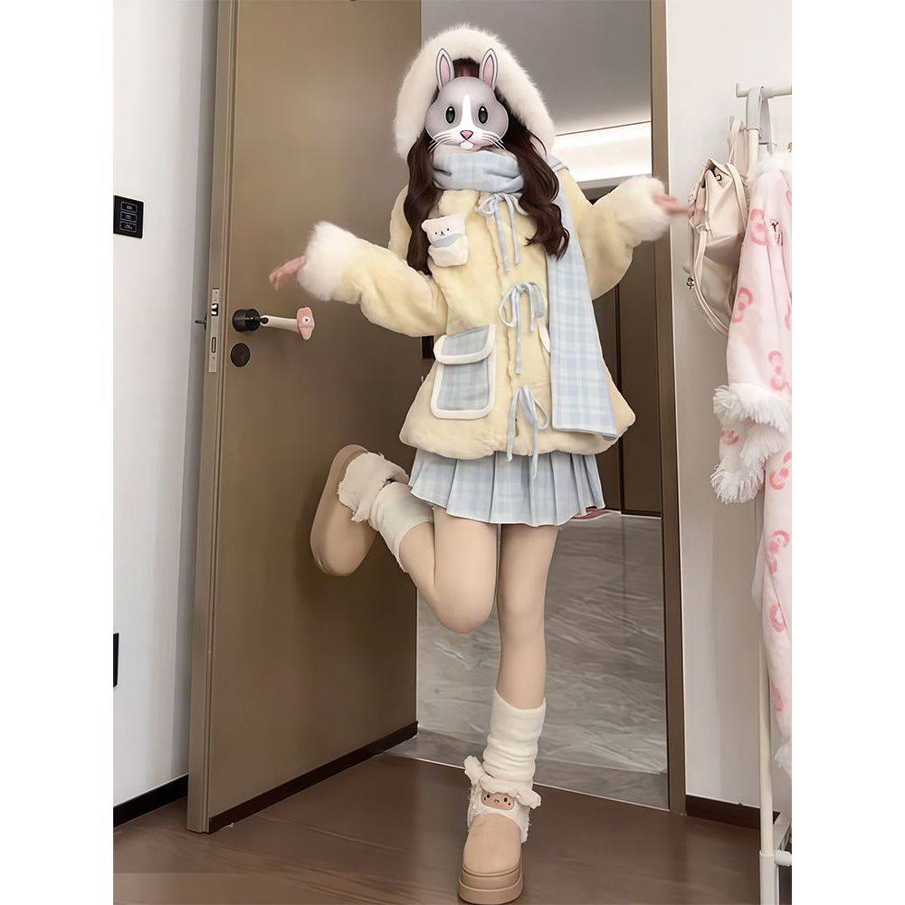 奶油小熊 冬季新款日系氛围感穿搭围巾毛呢外套半身裙显瘦三件套