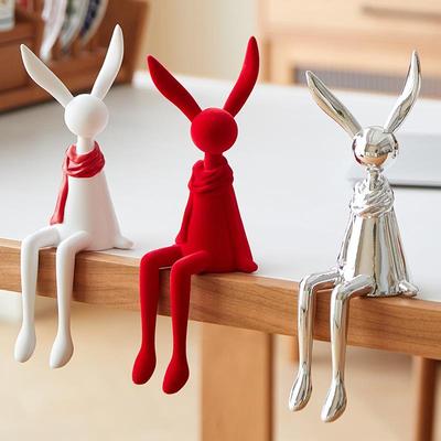 坐姿长耳兔子摆件2025新款客厅酒柜电视机玄关柜高级感小众装饰品