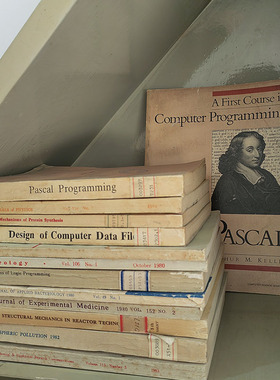 外文旧书 英文旧书古董s书复古书陈列装饰真书样板间复古拍摄道具