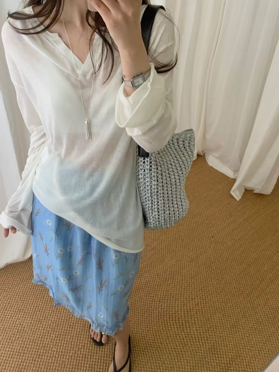 非真实价格：韩国Chic气质温柔小女人白色天丝清透防晒长袖tee