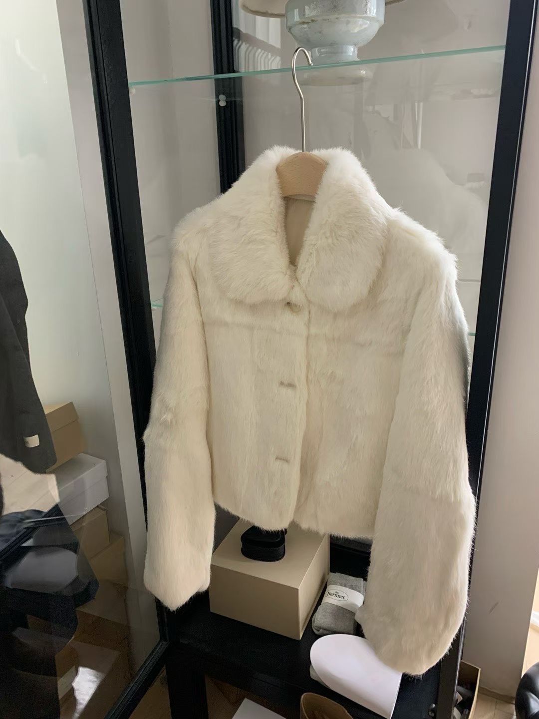 非真实价格：韩国Chic韩系休闲简约百搭翻领兔毛皮草外套