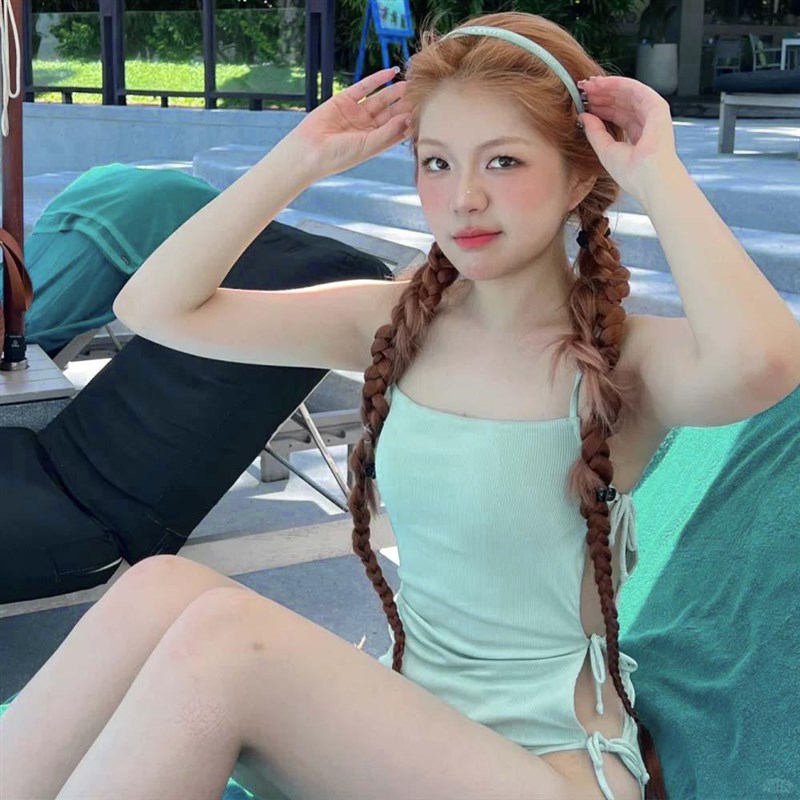 泳衣女薄荷曼波抹胸三角连体绑带纯欲超仙少女显瘦W遮肚度假温泉