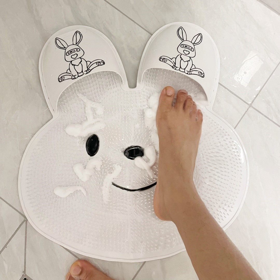 卡通兔子硅胶搓脚板浴室洗脚去死皮刷脚底防滑按摩垫淋浴房磨脚石,家庭/个人清洁工具,搓脚板/洗脚刷/磨脚石,淘宝优惠券,粉丝福利购,淘宝优惠卷