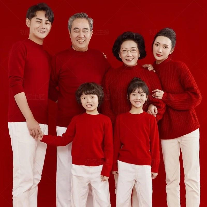 新款影楼拍照亲子主题服装红色新年毛衣全家福一家六.口套装秋冬