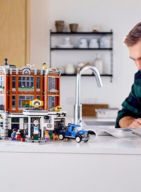 中国积木建筑街角汽车维修站10264成人高难度拼装玩具15042