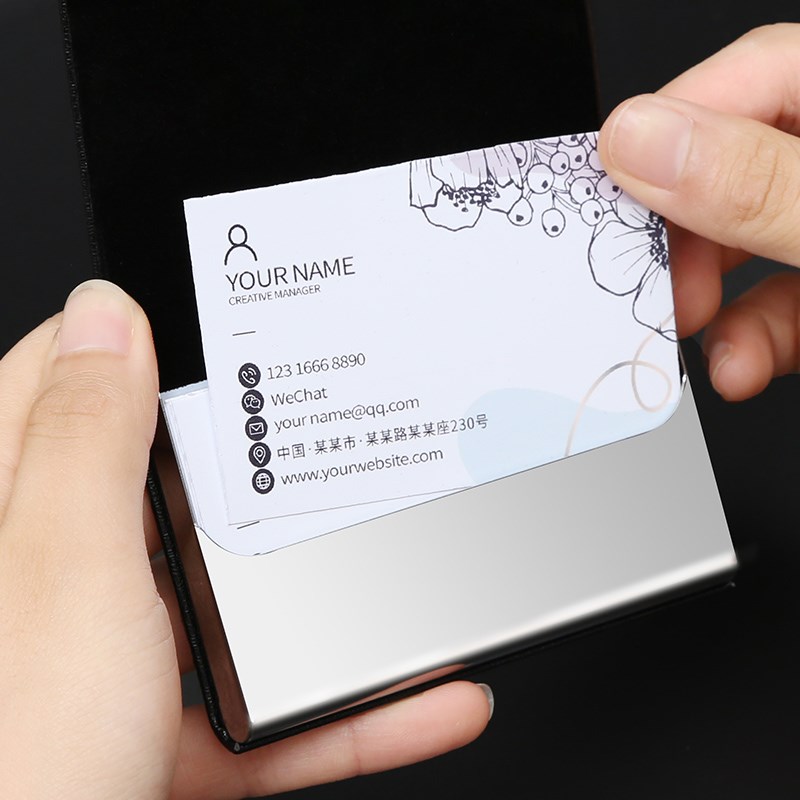 名片夹男式女式创意名片盒商务大容量免费刻字简约创意卡盒随身卡