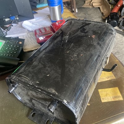 四不像农用自卸车液压油箱惠利衡阳K拖拉机斌恒润发改装车