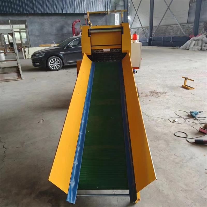 新款青储打包秸秆粉碎打捆包膜一体机全自动牧草圆捆机