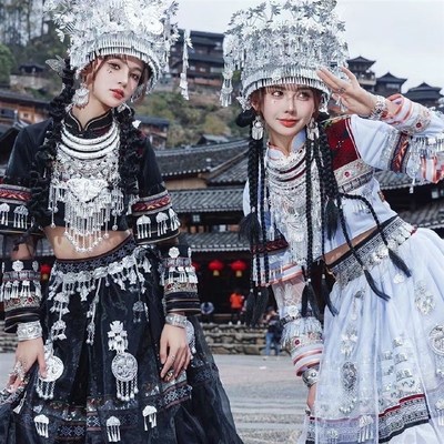 苗疆少女苗族服装民族风汉元素旅拍土家族西域新款风旅摄影全套