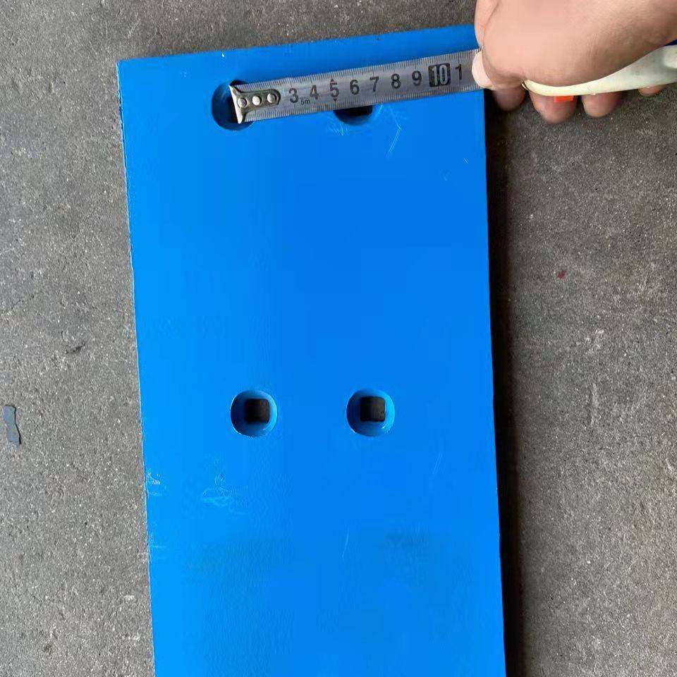 雷肯翻转犁珊条犁配件犁底犁侧板大犁大铲铧式犁7系8系 40犁侧板