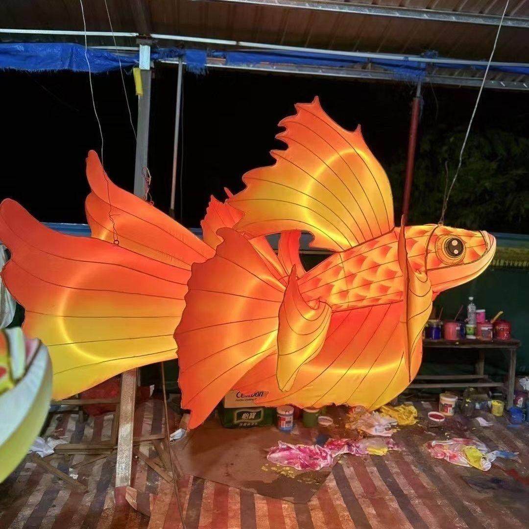 鲤鱼大型鱼灯灯笼金鱼发光饭厅花灯定制手工锦鲤防水户外商场装饰,节庆用品/礼品,灯笼,淘宝优惠券,粉丝福利购,淘宝优惠卷