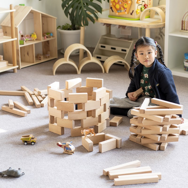 幼儿园建构区实木榉木积木室内大A块颗粒天然原木搭建材料单元积