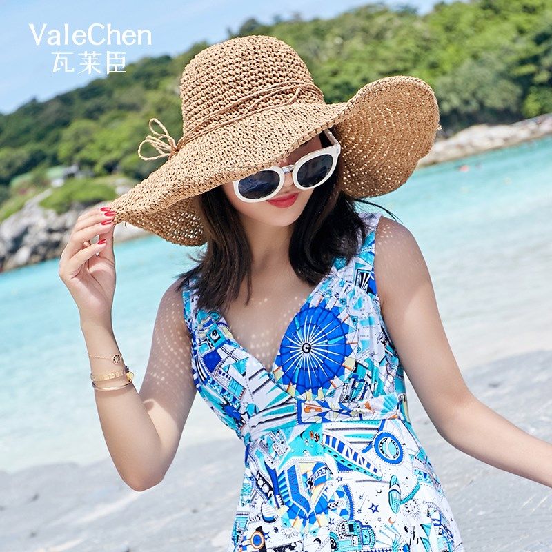 女泳衣遮肚显瘦小胸聚拢连体式泡温泉带钢托带胸垫保守裙式游泳衣