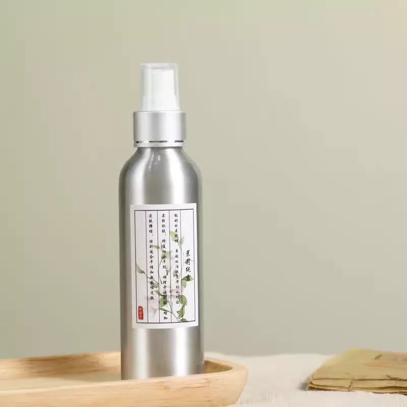 小茉莉精油纯露活肤亮泽增加皮肤弹性古法铜炉慢火蒸溜高饱和浓度
