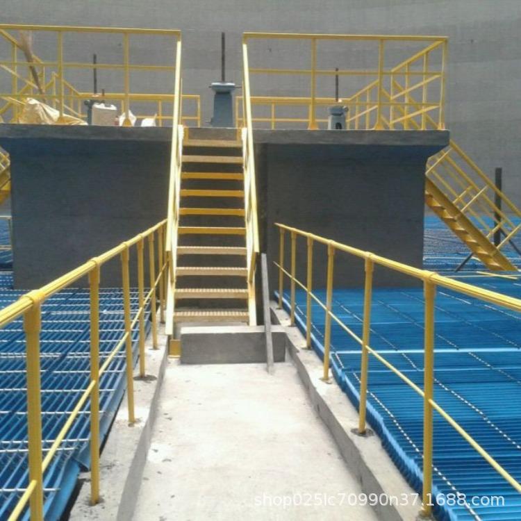 FRP玻璃钢管平台楼梯护栏玻璃钢栏杆扶手玻璃钢爬梯笼厂家