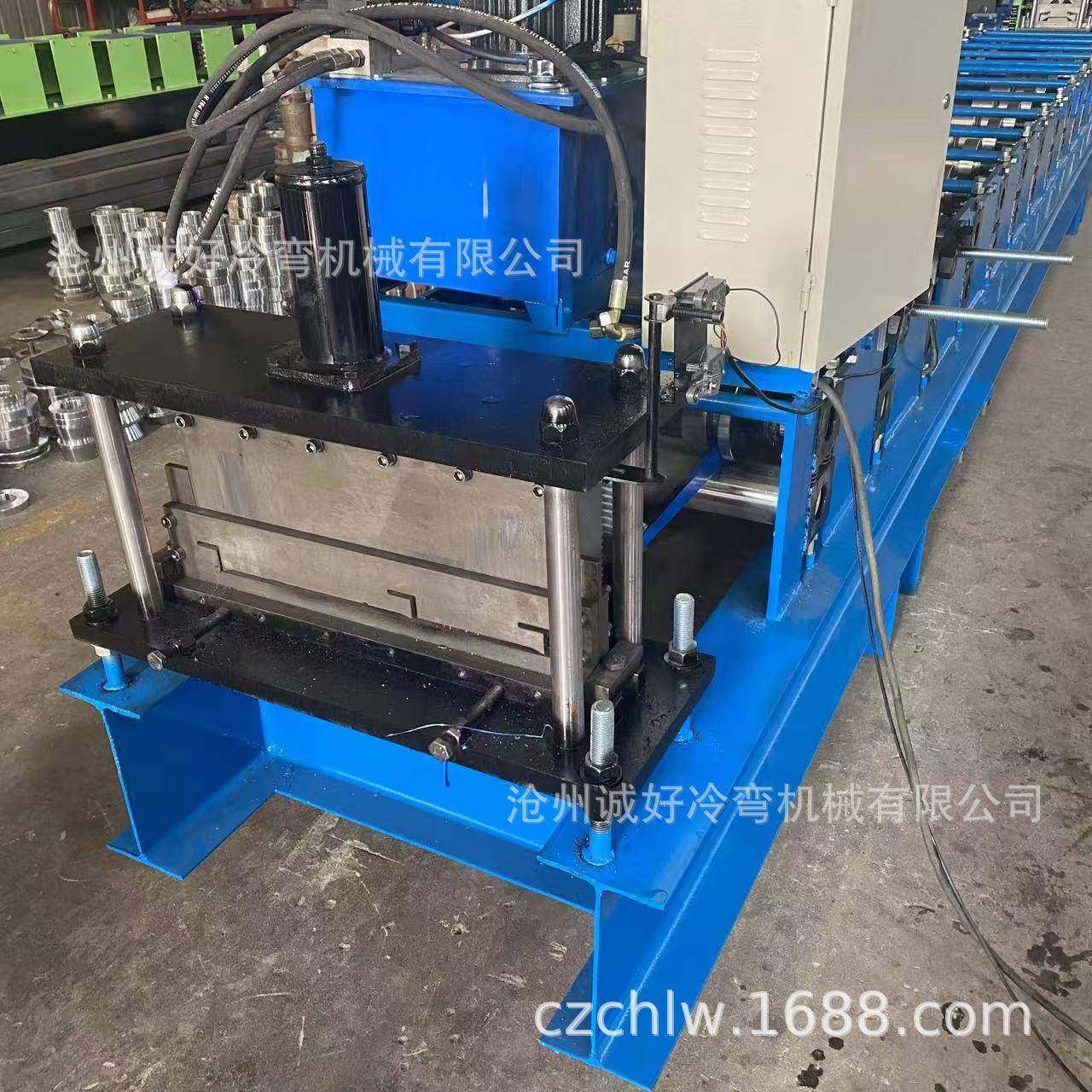 扣板围挡设备金属扣板设备广告扣板机不锈钢板扣板设备,五金/工具,其他机械五金,淘宝优惠券,粉丝福利购,淘宝优惠卷