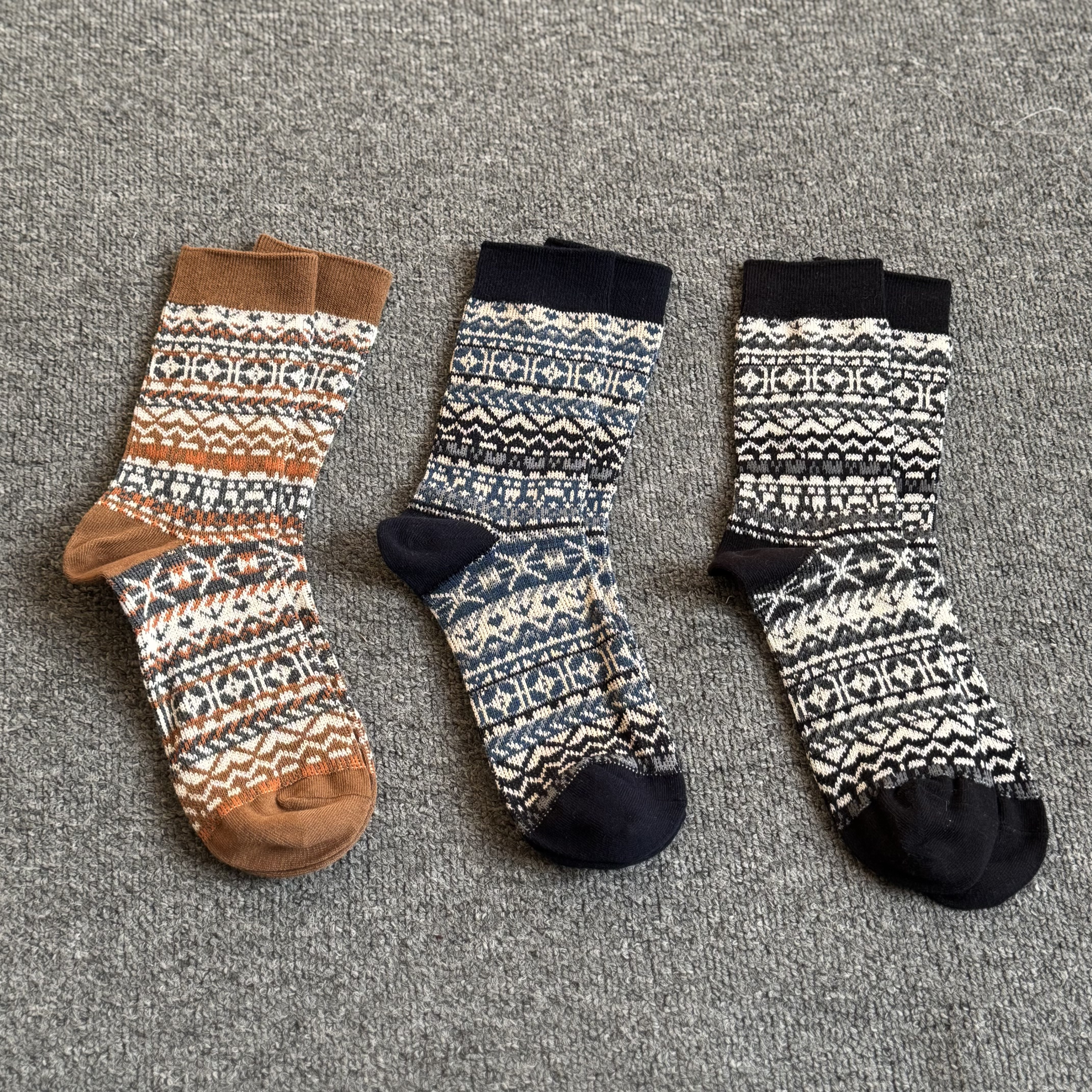 INFINITE COASTLINE/无垠海岸8146费尔岛双针四路墩墩袜 一盒3双