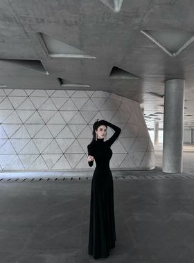 BETTER ME 复古高级工感高领黑色长袖质感简约高雅连衣长裙
