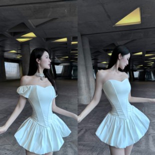 性感立体鱼骨束身抹胸修身 白色中长款 显瘦内搭露肩上衣 BETTER