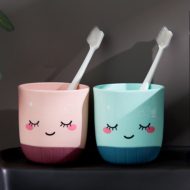 儿童可爱创意漱口杯幼儿园刷牙杯子带手柄防摔卡通牙杯男女孩北欧