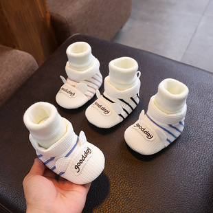 初生春秋季 1岁男女宝宝软底学步3 袜0 9个月不掉7护脚冬 婴儿鞋