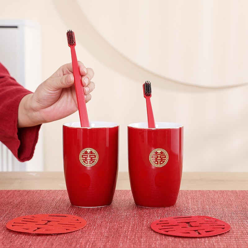 结婚洗漱杯对杯牙刷杯子红色漱口杯陶瓷牙杯陪嫁婚庆情侣对杯套装