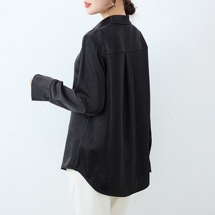 抗皱免烫醋酸缎面暗n纹黑色衬衫女春秋叠穿宽松慵懒风垂感大码衬
