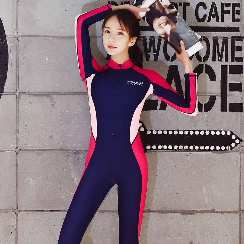 2021年新款游泳衣女连体长袖裙式韩国ins风防晒夏季保守仙气泳装