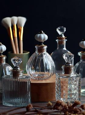 趣乐家复古怀旧杂货玻璃装饰器皿收纳瓶小器物桌台摆件香氛精油瓶