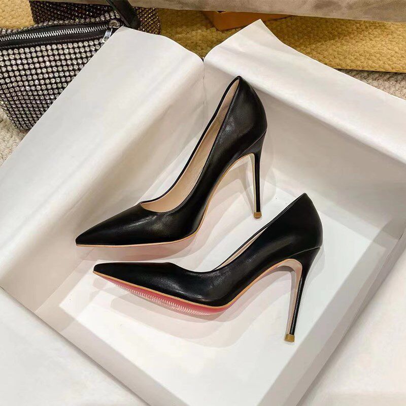 不累脚职业法式黑色m尖头细跟高跟鞋秋季款2025新款高级感气质红