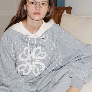 VitalSign女款卫衣早秋圆领精致长袖套头休闲百搭拼色圆点连帽衫