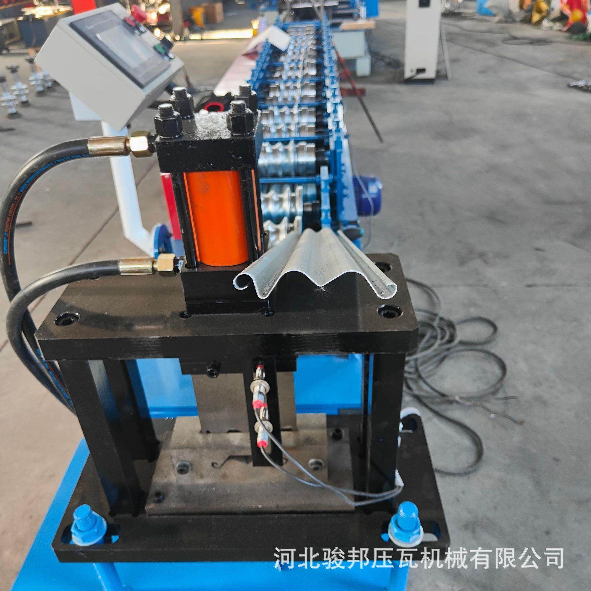 供应卷帘门生产设备镀锌板抗风卷帘门机器卷帘门压瓦机,机械设备,其他机械设备,淘宝优惠券,粉丝福利购,淘宝优惠卷